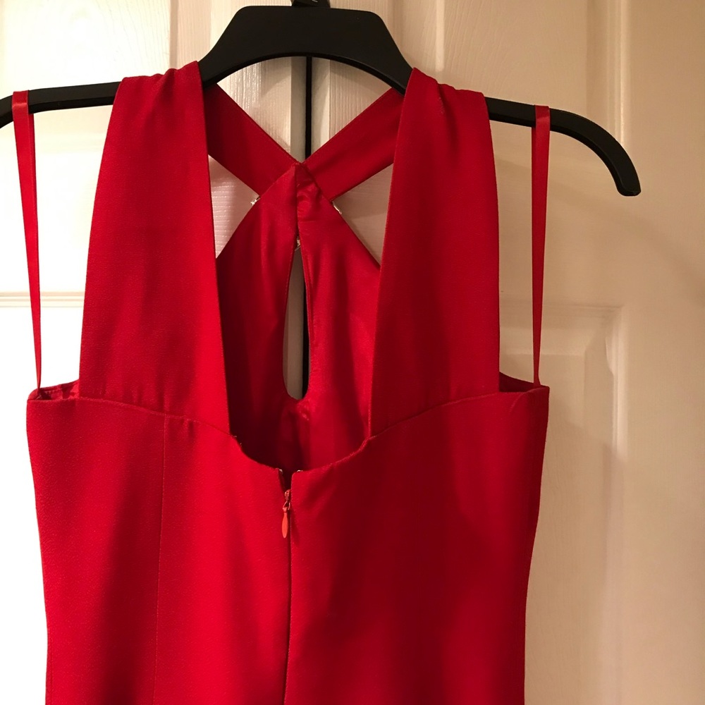 Cache Red Gown With Brooch - image 5